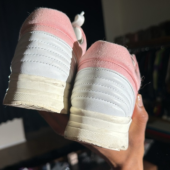 Chanel pink canvas trainer sneaker - Picture 5 of 7